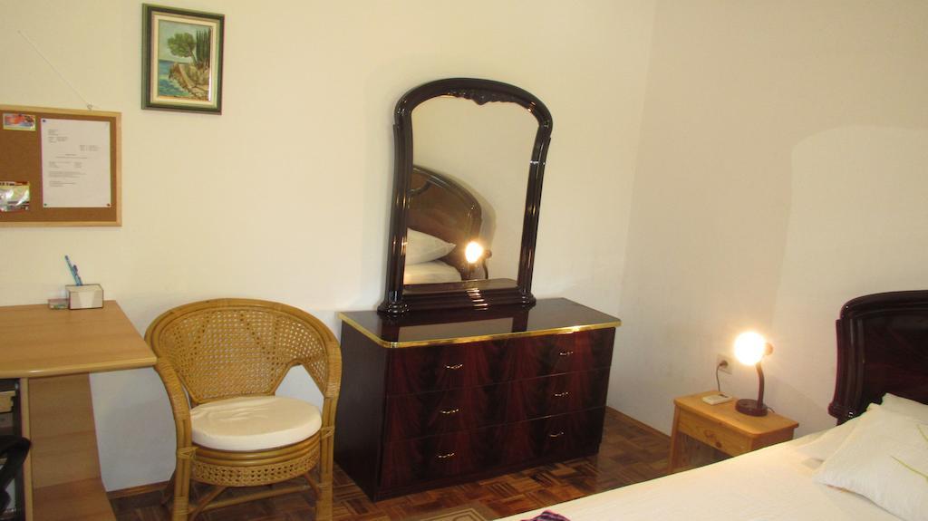Apartment Dubrovnik Surprise Room photo