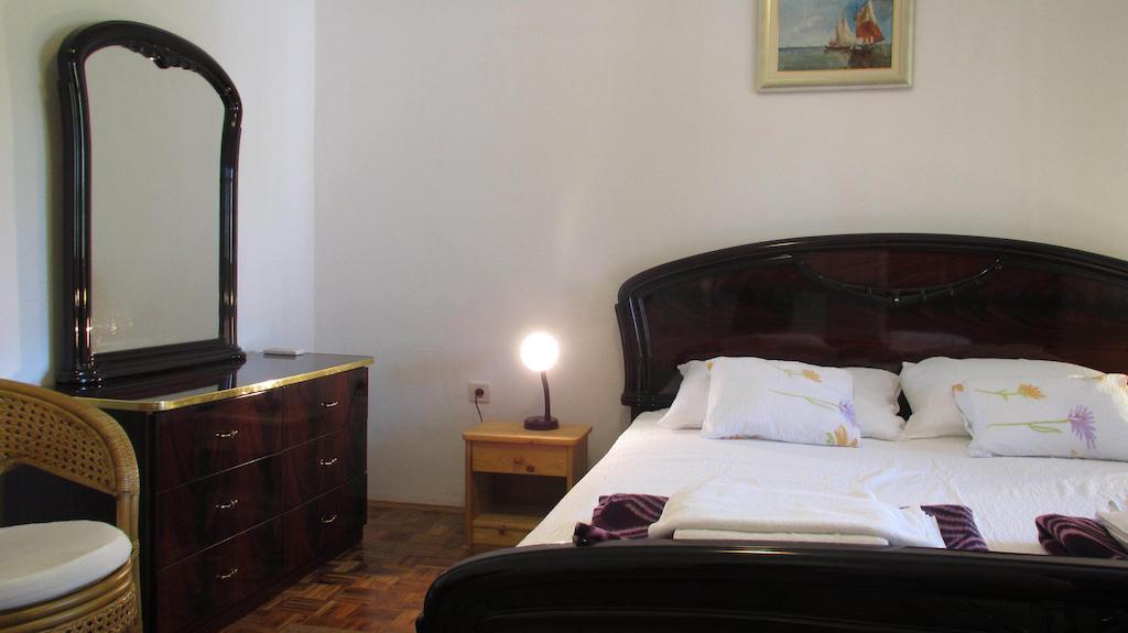 Apartment Dubrovnik Surprise Room photo